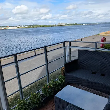 Med Udsigt Til Limfjorden * Aalborg